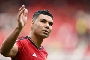 كاسيميرو يؤجل عرض الدوري السعودي حتي مونديال 2026 كاسيميرو يؤجل عرض الدوري السعودي حتي مونديال 2026